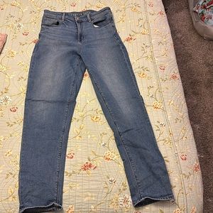 American Eagle stretch skinny/jeggings size 4.